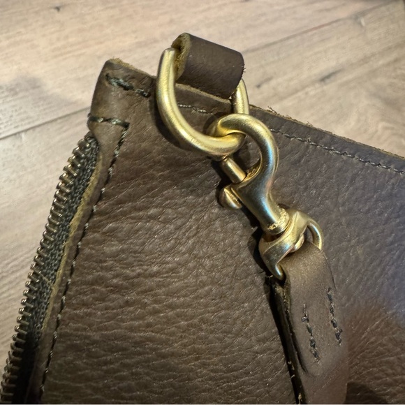 WP Standard The Leather Wristlet Olive Wallet Bag - Picture 5 of 7